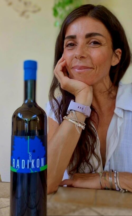 Benedetta, Master Sommelier della Cantina di Ebe