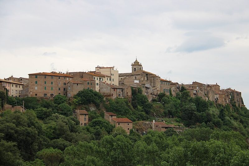 San Giovenale Habemus Etichetta Bianca, Blera nella Tuscia
